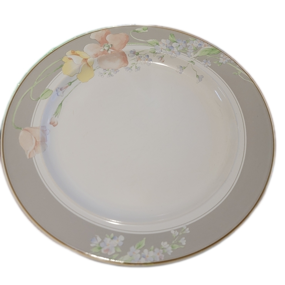 Windmere Gray by STUDIO NOVA plate KC902